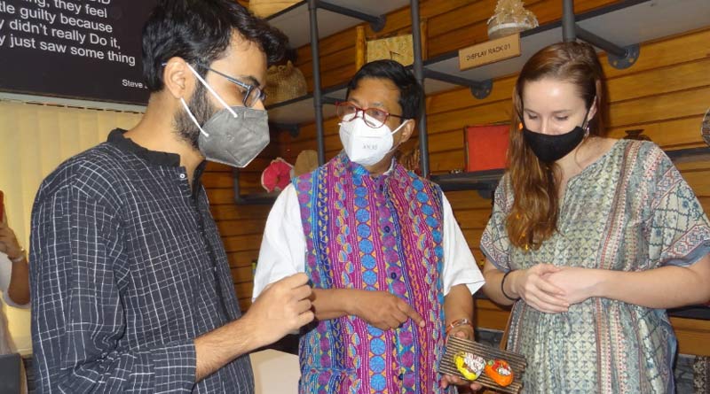 'Zero waste store' filled of the things made by recycling opens at New Town