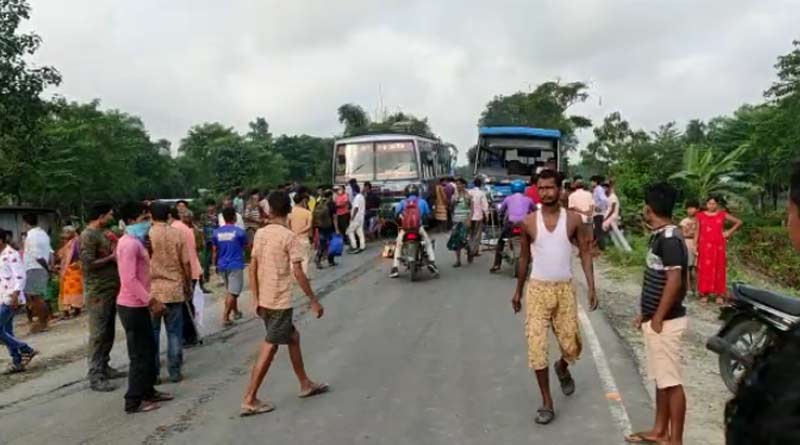 Accident in Falakata, 5 people died on Monday | Sangbad Pratidin