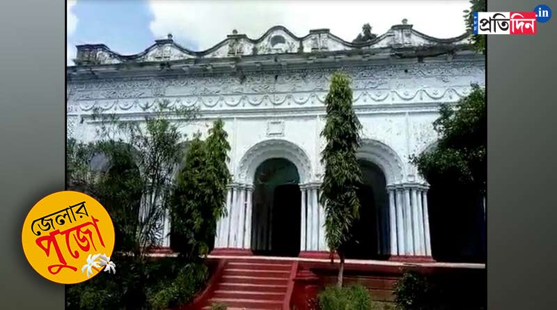 Preparations for Durga Puja are underway in the Basu family of Baduria | Sangbad Pratidin