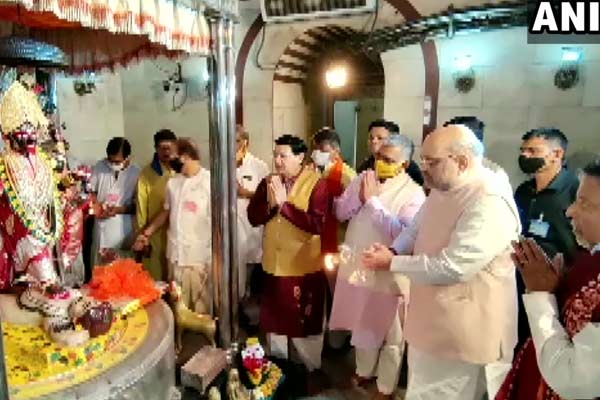 BJP is making a List of temples that senior leaders will visit during Bengal election campaign