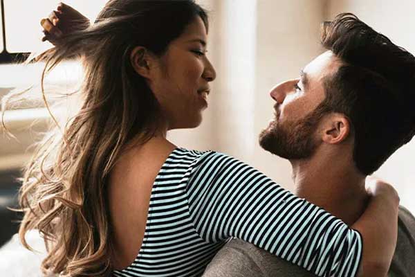 Deal with Flirtatious Boyfriend with ways 