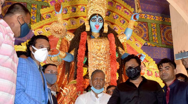 Bangladesh cricketer Shakib-Al-Hasan apologizes for coming to Kolkata for Kali Puja | Sangbad Pratidin
