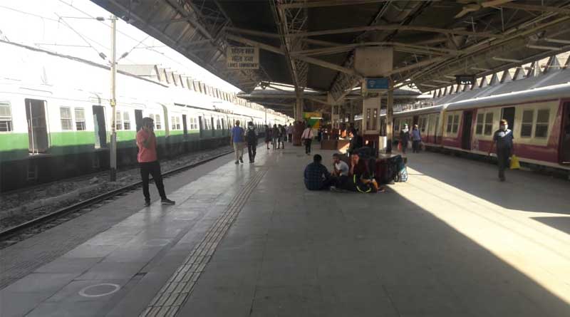 Bengali news: Number of Passengers are still very low in local train in Bengal | Sangbad Pratidin