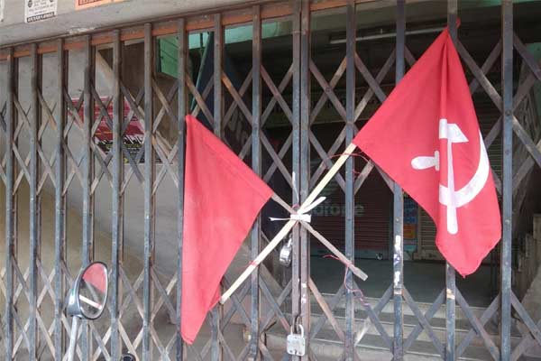 Police-strikers clash all over west bengal