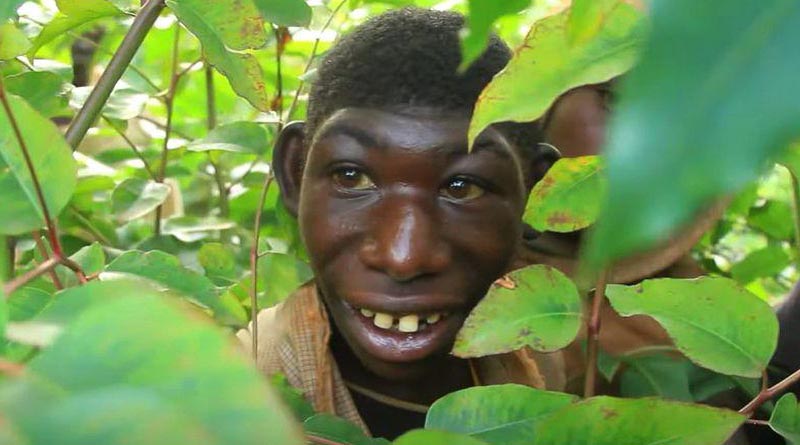 Here Is Mowgli In Real Life; Lives In The Forest In Jakarta, Eats Grass And Can't Talk | Sangbad Pratidin