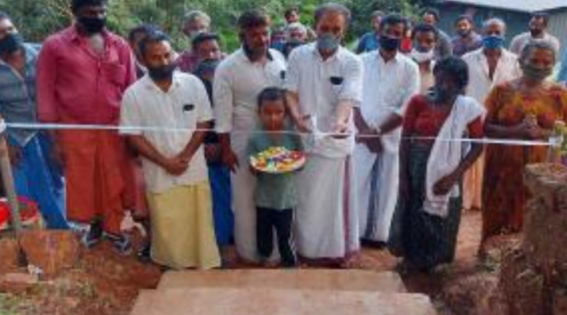 Mosque donates land for temple pathway in Kerala । Sangbad Pratidin