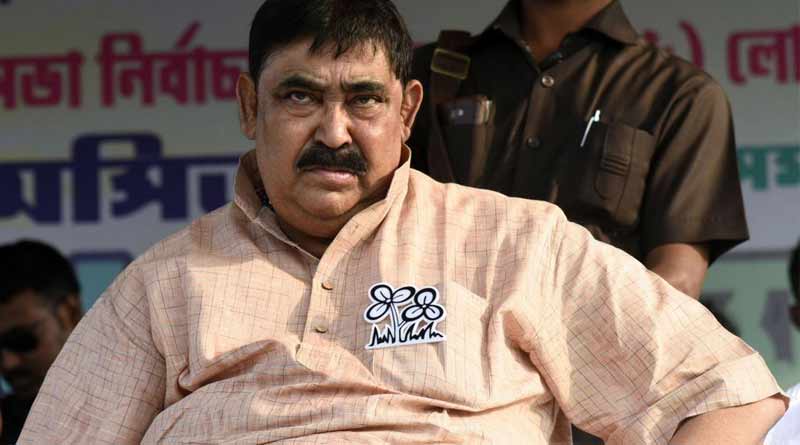 TMC leader Anubrata Mandal cast his vote at Bolpur । Sangbad Pratidin