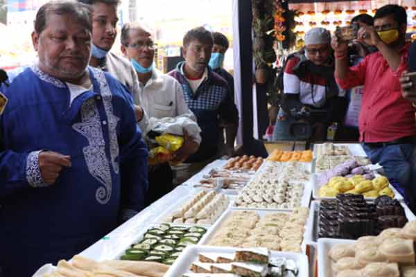 'Chete Pute', a food fair at Santosh Mitra Square must be your destination