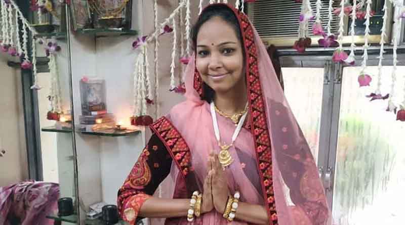 Mumbai CA Gets Inspired by Jain Sadhvis, Quits Lucrative Job of Rs 15 Lakh Per Year to Become Nun | Sangbad Pratidin