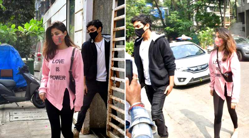 Rhea Chakraborty and her brother Showik Chakraborty reportedly looking for new house | Sangbad Pratidin