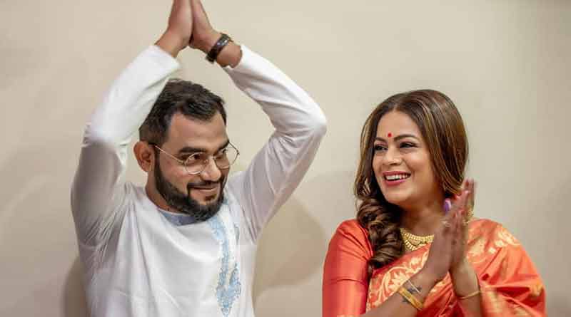 Wedding rituals of singer Iman Chakraborty, see the pics of Mehendi | Sangbad Pratidin