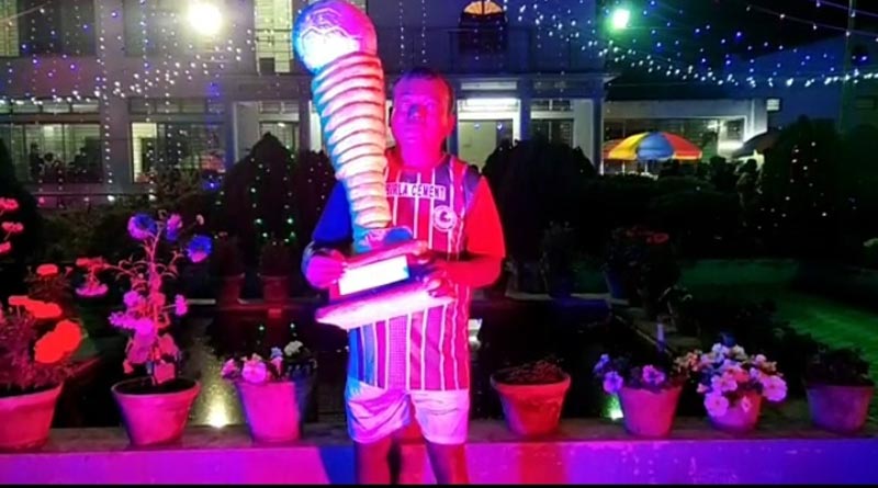 Nadia: An unique marriage between arch rivals Mohun Bagan and East Bengal supporters