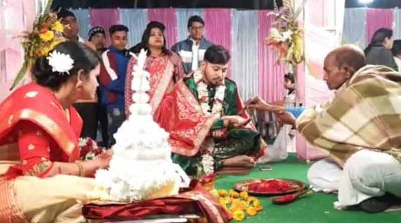 Wedding done by female priest in North bengal | Sangbad Pratidin