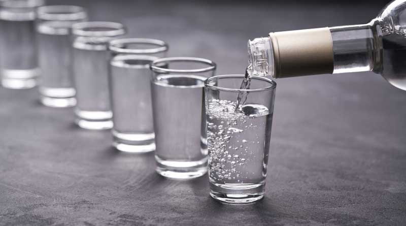 Russian national sent to jail for carrying vodka in Bihar | Sangbad Pratidin