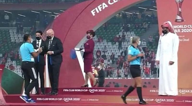 No handshake from Sheikh! Female referees' snub at FIFA Club World Cup ceremony triggers debate | Sangbad Pratidin