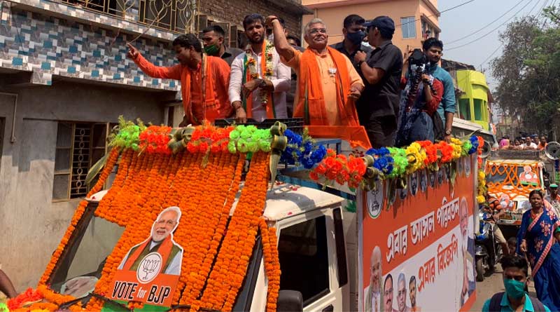 Bengal Polls: BJP Candidate Ashoke Dinda allegedly attacked by TMC supporters | Sangbad Pratidin