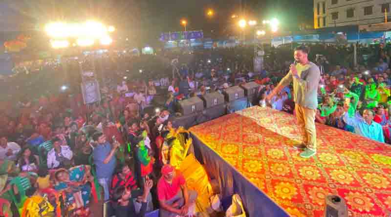Dev attend closing ceremony of Debra Gramin Utsav | Sangbad Pratidin