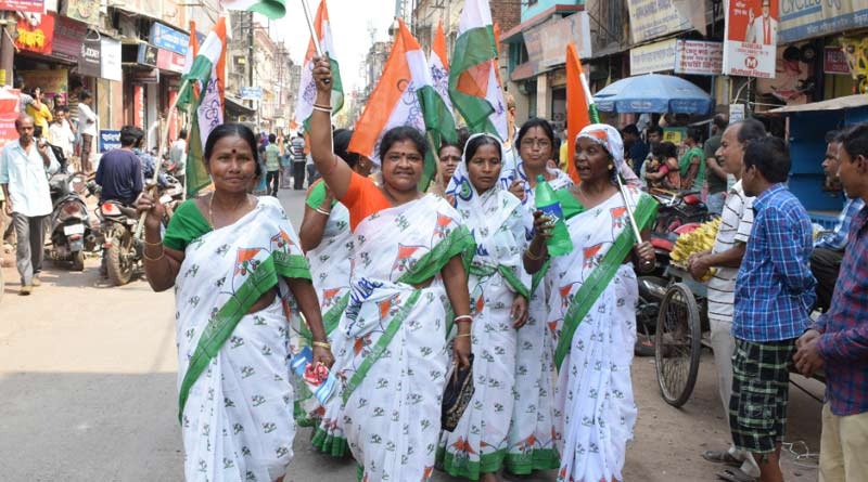 'Ghasful saree' is the new fashion trend ahead of West Bengal Assembly Elections 2021 । Sangbad Pratidin