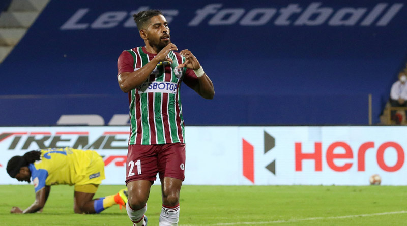 ATK Mohun Bagan player Roy Krishna concentrates on ISL trophy | Sangbad Pratidin