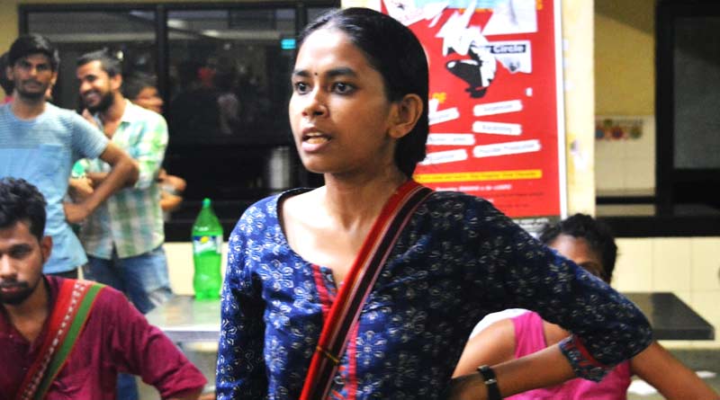 CPM Candidate Aishe Ghosh campaign allegedly interrupted by BJP, 1 arrested at Jamuria | Sangbad Pratidin
