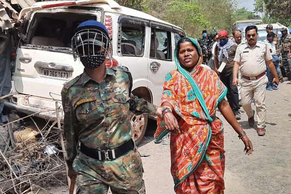 Assembly Polls 2021 : BJP candidate allegedly attacked by tmc in Keshpur