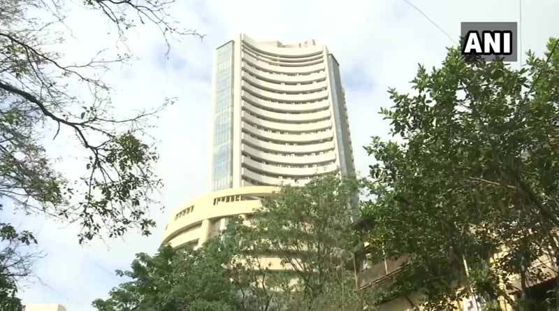 Sensex crashes over 1200 points in early trade amid rising coronavirus infection cases । Sangbad Pratidin