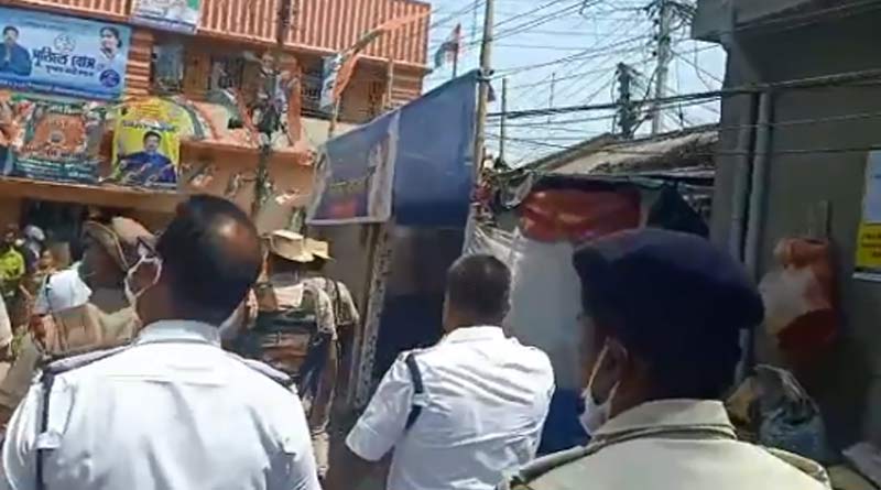 WB assembly polls 2021: BJP-TMC clash at Shantinagar during 5th phase | Sangbad Pratidin