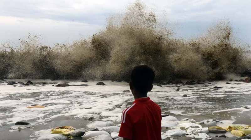 Cyclone Sitrang to make landfall in Bengal day after Kali Puja 2022 | Sangbad Pratidin