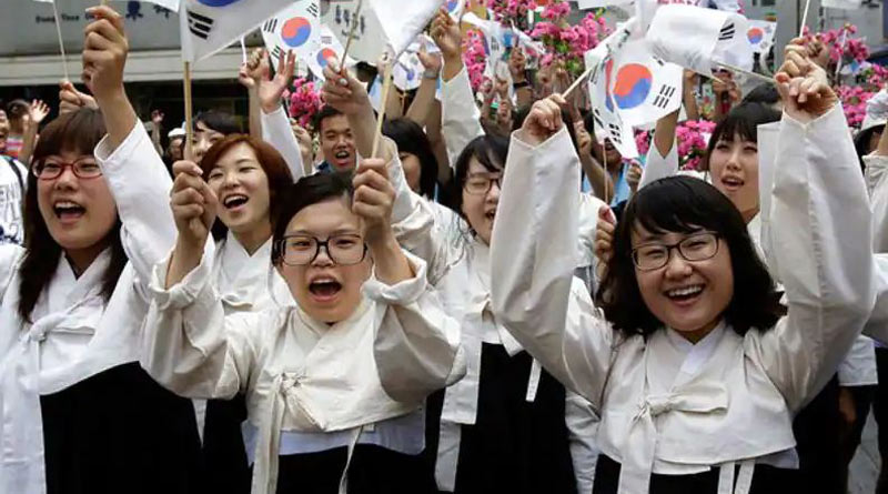 South Koreans no longer need masks outdoors if vaccinated against Covid-19 | Sangbad Pratidin