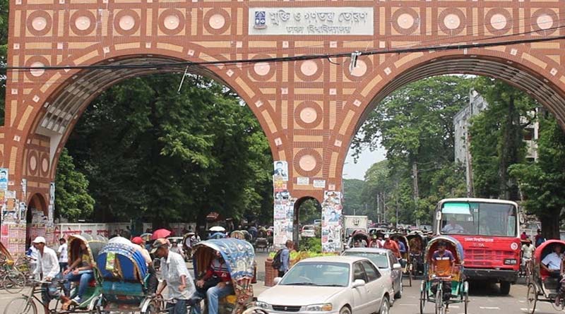 Dhaka University authority raids with police after the news of people stay there illegally | Sangbad Pratidin