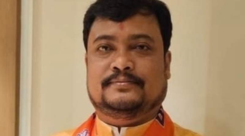 BJP MP Soumen Roy speak over whatsapp group left | Sangbad Pratidin