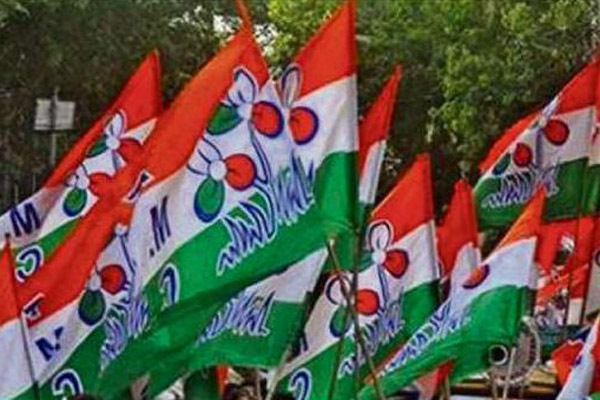 Abhishek Banerjee stands by sick TMC worker's daughter in Tripura