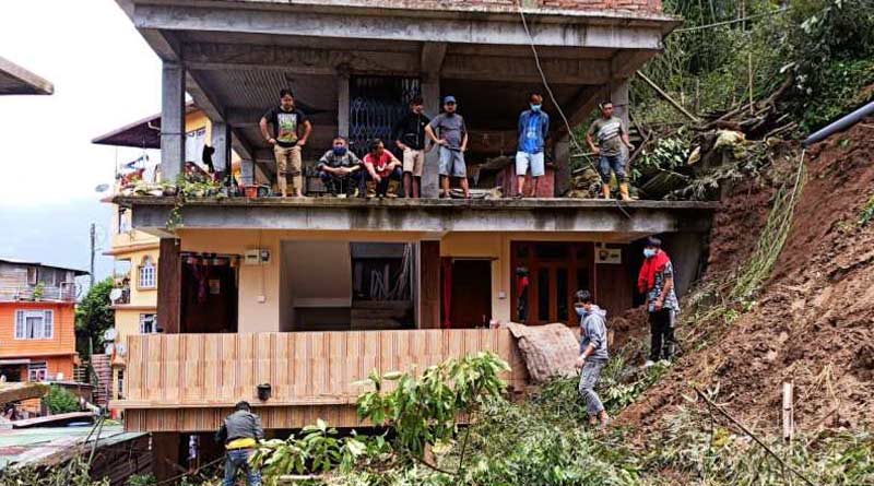 Sikkim: Landslides claim life of 2 persons, damage road | Sangbad Pratidin