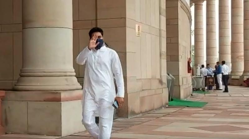 100 percent attendance in parliament, TMC leader Abhishek Banerjee's diktat to party MPs | Sangbad Pratidin