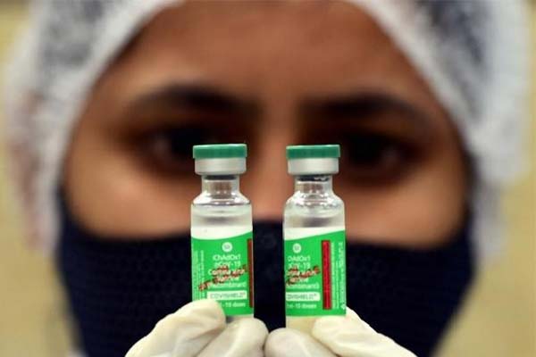 Kerala High Court allows early second dose of Covishield