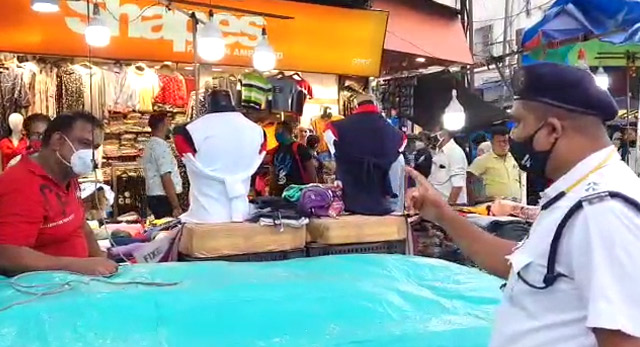 No mask, no shopping, Kolkata Police launches drive to contain Corona Pandemic