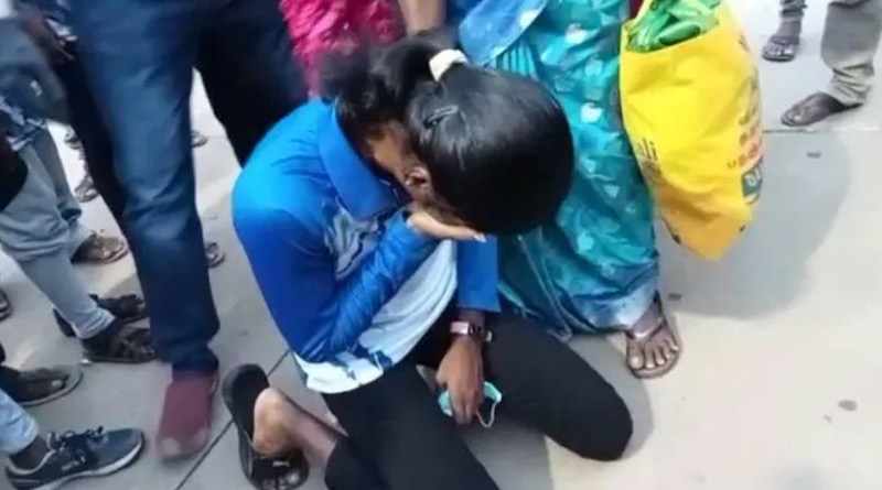 Indian Olympian breaks down upon learning about sister's death after arrival in hometown from Tokyo | Sangbad Pratidin