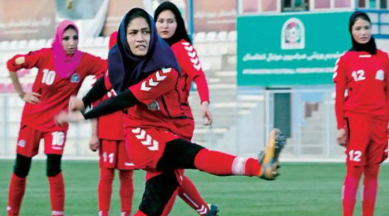 Afghan female footballers evade Taliban, reach Pakistan | Sangbad Pratidin