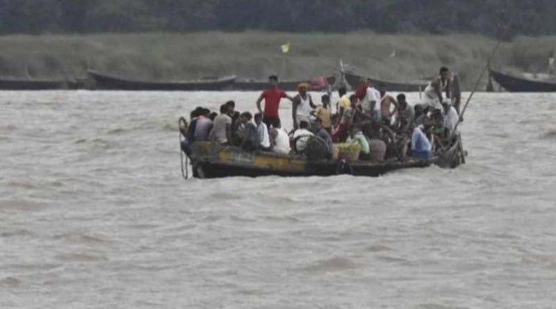 Boat capsized into Padma River in Bangladesh, 2 died including a child | Sangbad Pratidin