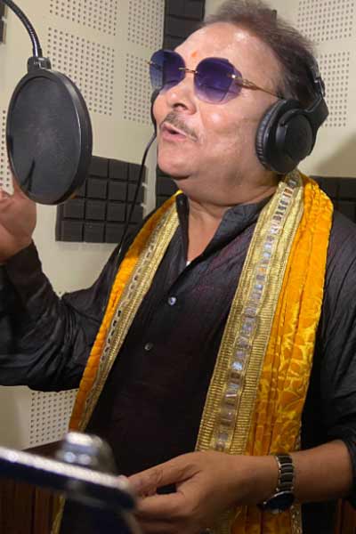 Madan Mitra sung song before West Bengal by elections