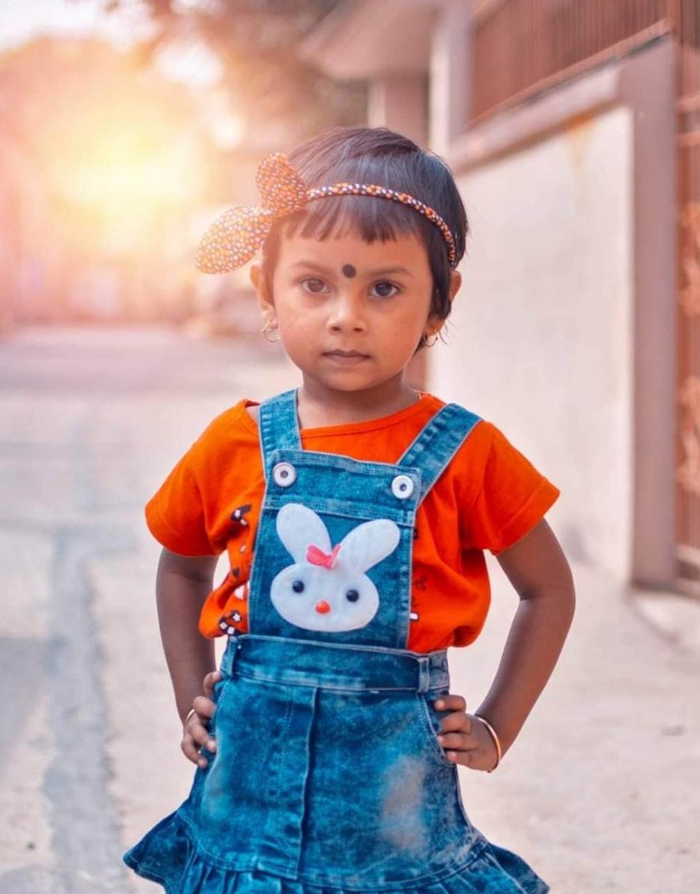 Netizens are amazed by the Manike Mage Hithe sung by little Kolkata girl Manu Buri