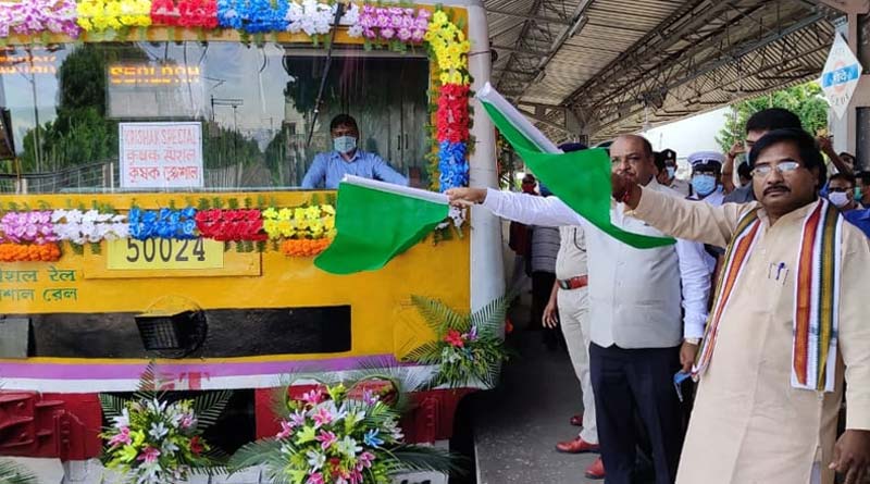 BJP MP Jagannath Sarkar flags off Krishak Special train | Sangbad Pratidin
