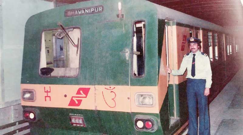 First driver of kolkata metro share his experience | Sangbad Pratidin