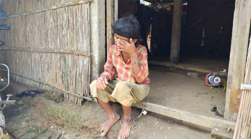 A youth chained in Durgapur | Sangbad Pratidin