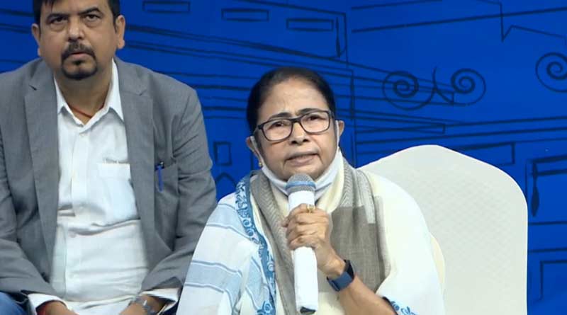 Mamata Banerjee lashes out at party MLAs at Madhyamgram administrative meet | Sangbad Pratidin