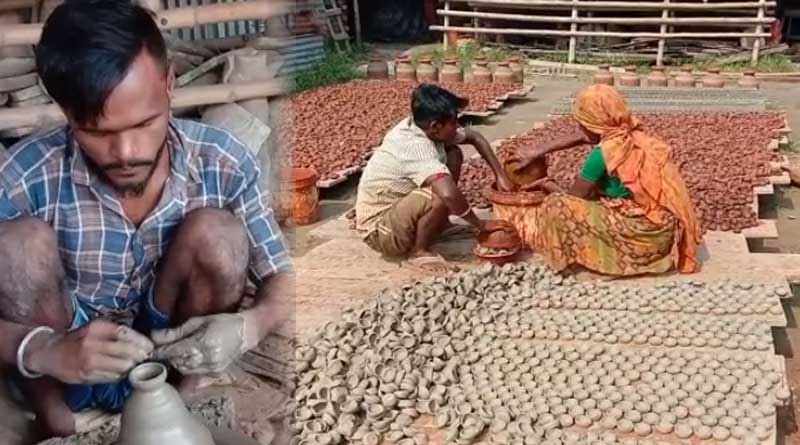 People of this village of Duttapukur makes earthen lamps for many years | Sangbad Pratidin