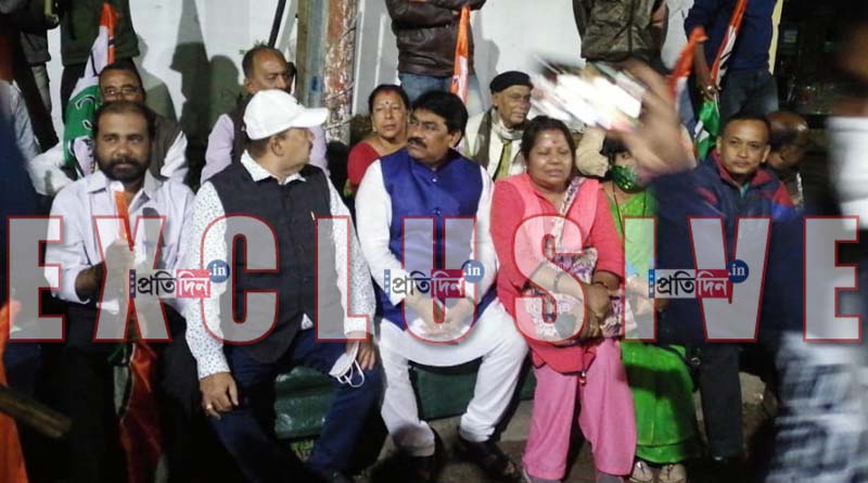 BJP allegedly poses threat hotel owners for giving room to TMC leaders | Sangbad Pratidin