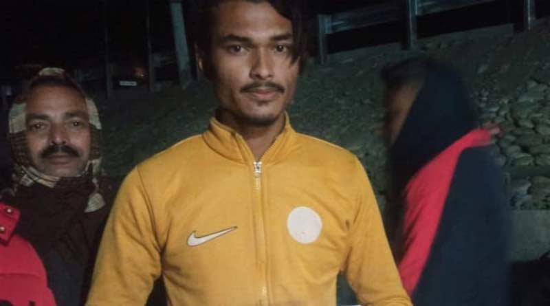 A youth of Malbazar got 1 crore rupee in lottery | Sangbad Pratidin