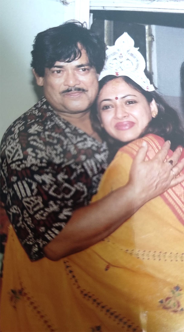 Actress Sreelekha with father