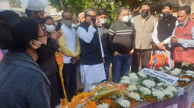 TMC leaders Bratya Basu, Rajib Banerjee pay tribute to Mujibar Rahman, leader in Tripura, 2 BJP MLAs participate | Sangbad Pratidin